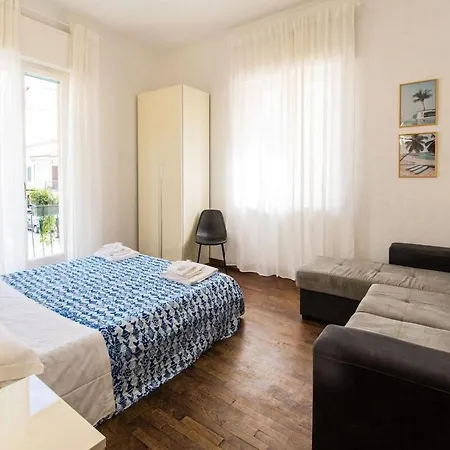 Bed & Breakfast Casa Fubis Viareggio